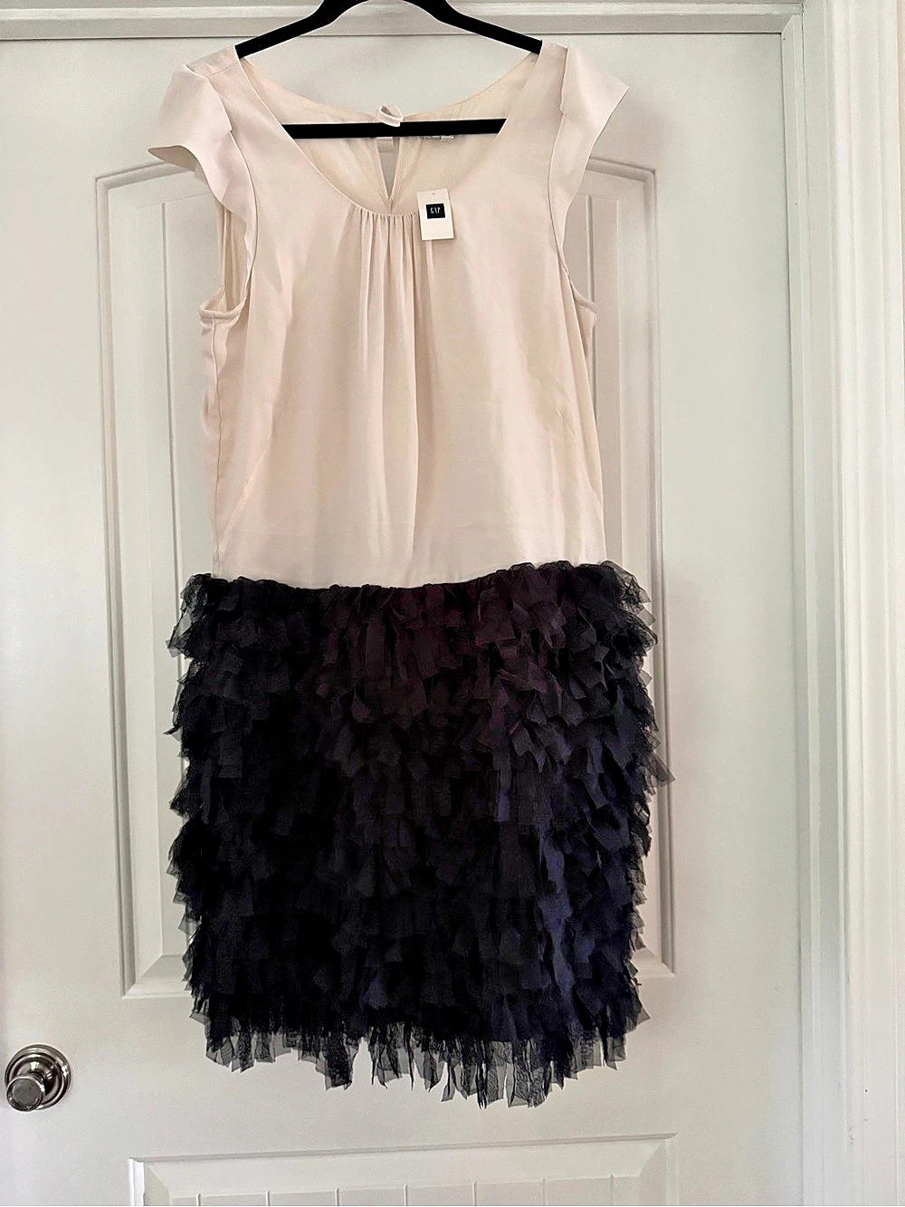 Gap Tiered Tulle Cocktail Dress Two-Tone Cream & Black Size 10 NWT